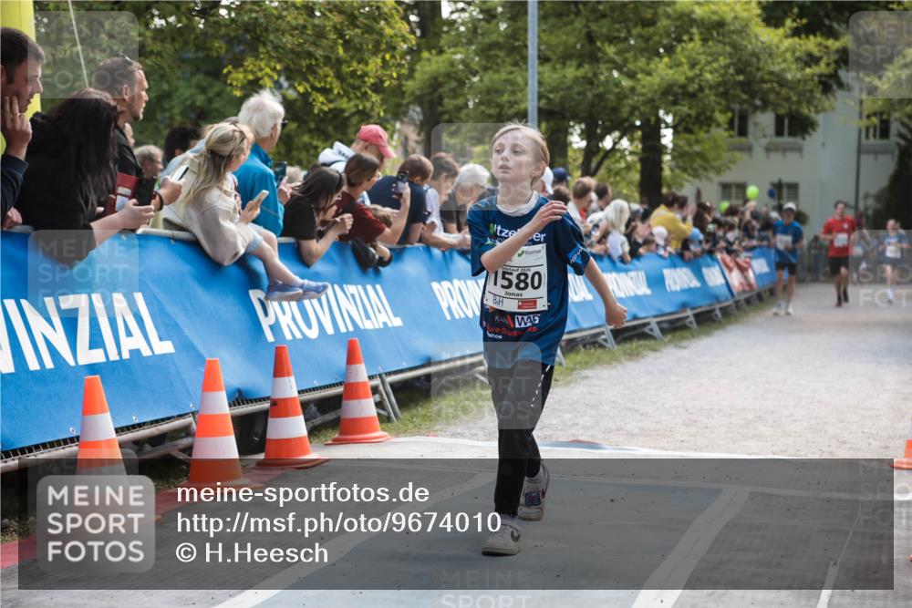 09.05.2026 - Störlauf H.Heesch http://msf.ph/oto/9674010 09.05.2026 14:41:35 Ziel 1580, 80 meine-sportfotos.de