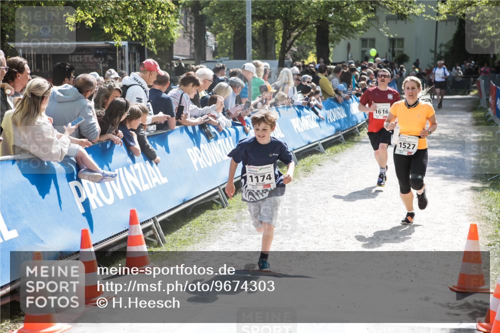 09.05.2026 - Störlauf H.Heesch http://msf.ph/oto/9674303 09.05.2026 14:45:39 Ziel 1174, 1616, 1527 meine-sportfotos.de
