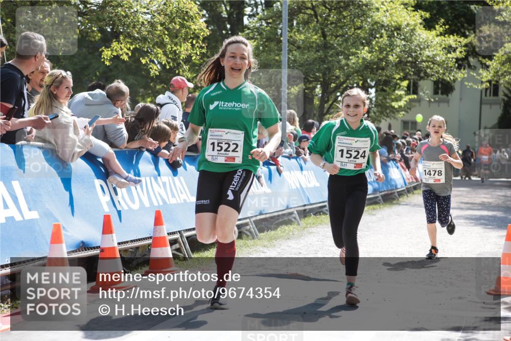 09.05.2026 - Störlauf H.Heesch http://msf.ph/oto/9674354 09.05.2026 14:46:10 Ziel 1522, 1524, 1478 meine-sportfotos.de