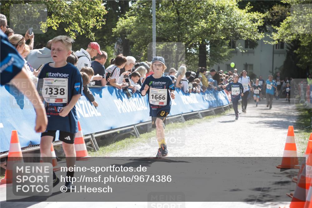 09.05.2026 - Störlauf H.Heesch http://msf.ph/oto/9674386 09.05.2026 14:46:35 Ziel 1338, 1666, 1387, 555 meine-sportfotos.de