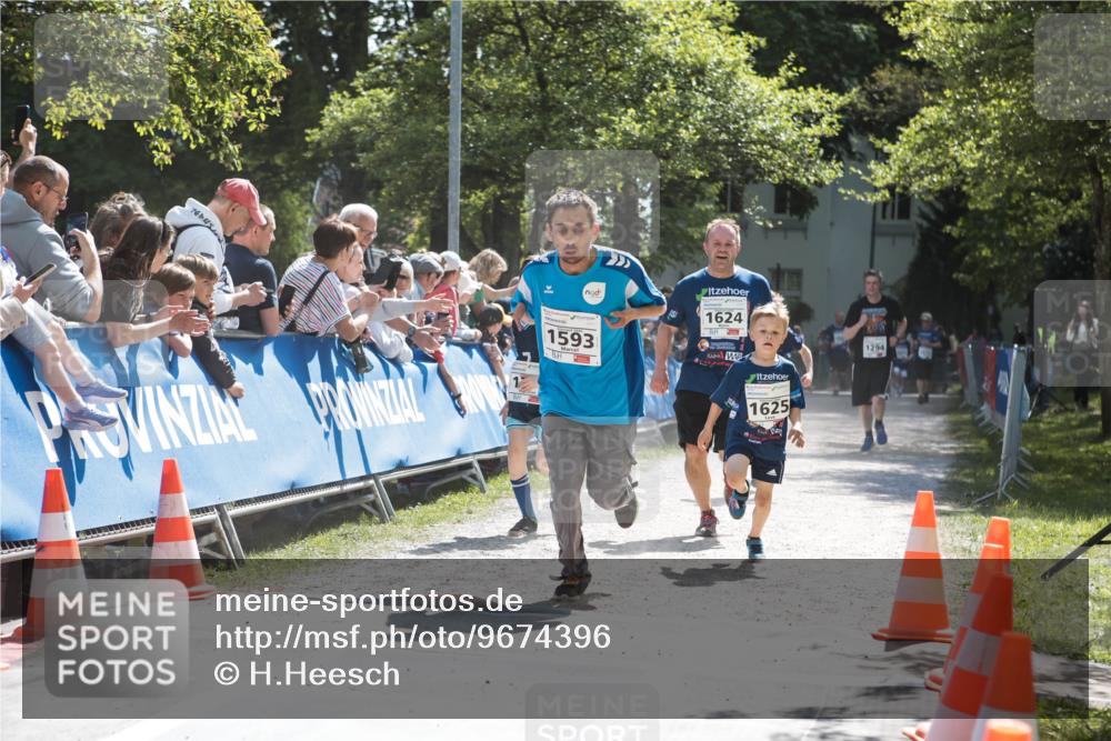 09.05.2026 - Störlauf H.Heesch http://msf.ph/oto/9674396 09.05.2026 14:46:40 Ziel 1624, 1593, 1625, 1294 meine-sportfotos.de