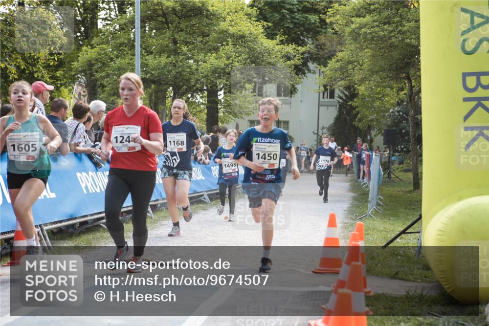 09.05.2026 - Störlauf H.Heesch http://msf.ph/oto/9674507 09.05.2026 14:48:27 Ziel 1605, 124, 1498, 1450, 1168, 1178, 87 meine-sportfotos.de