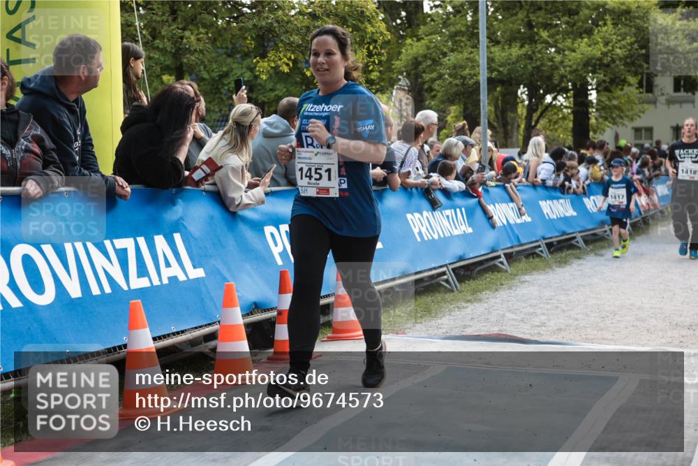 09.05.2026 - Störlauf H.Heesch http://msf.ph/oto/9674573 09.05.2026 14:49:26 Ziel 2026, 1451, 26, 1417, 1418 meine-sportfotos.de