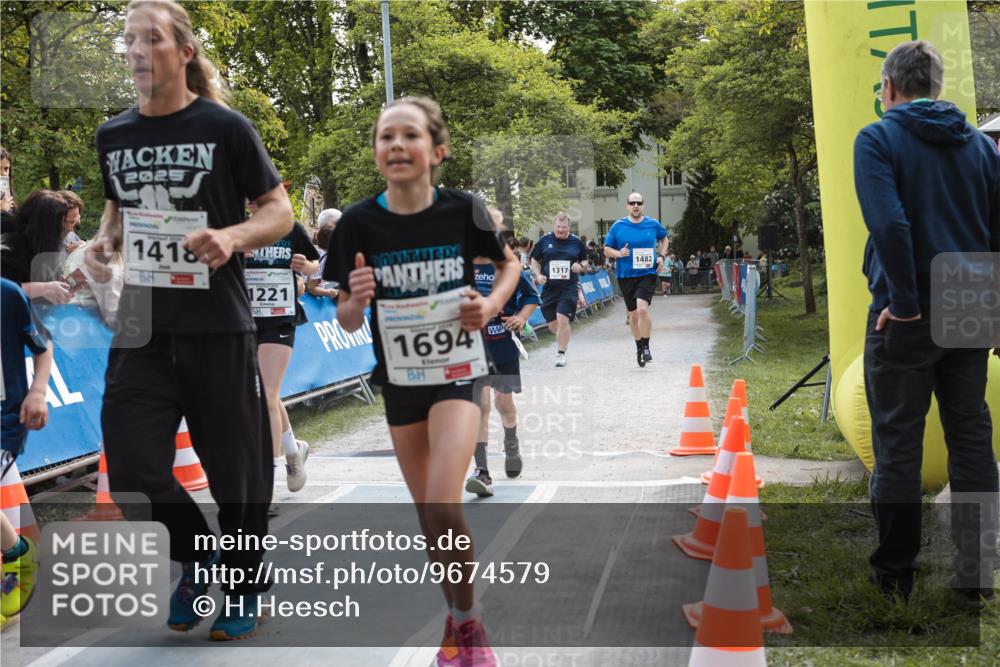 09.05.2026 - Störlauf H.Heesch http://msf.ph/oto/9674579 09.05.2026 14:49:31 Ziel 2025, 1418, 1482, 1317, 1221, 1694 meine-sportfotos.de