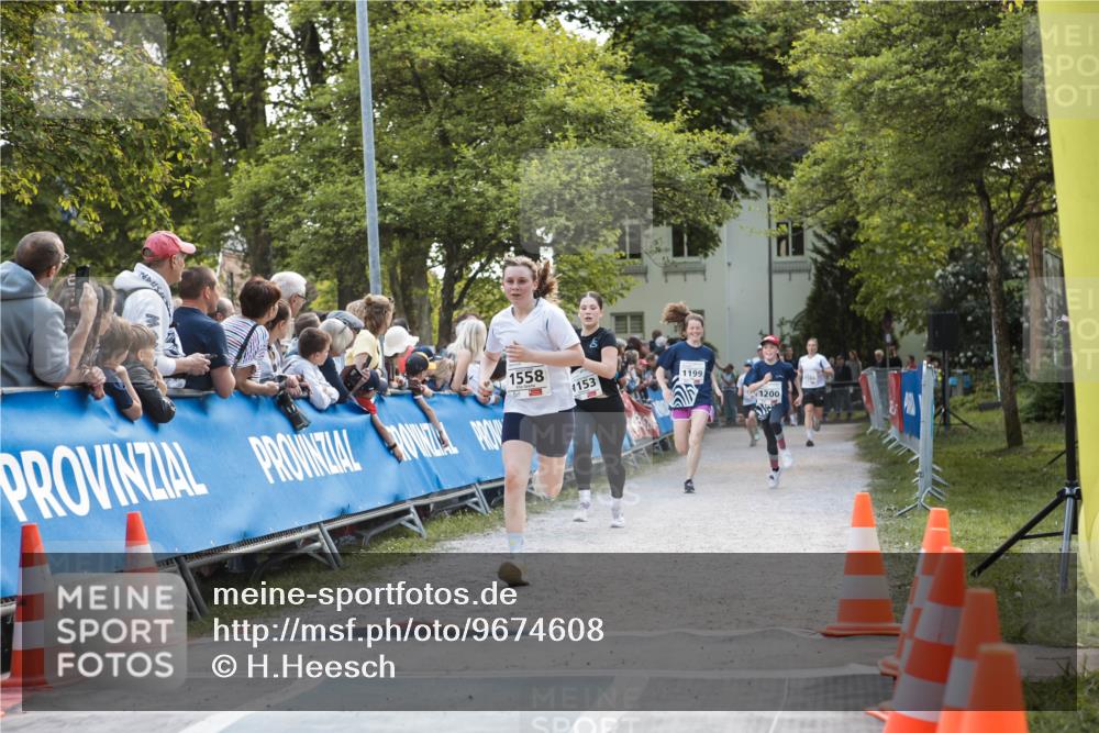 09.05.2026 - Störlauf H.Heesch http://msf.ph/oto/9674608 09.05.2026 14:49:49 Ziel 1558, 1153, 1199, 1200 meine-sportfotos.de