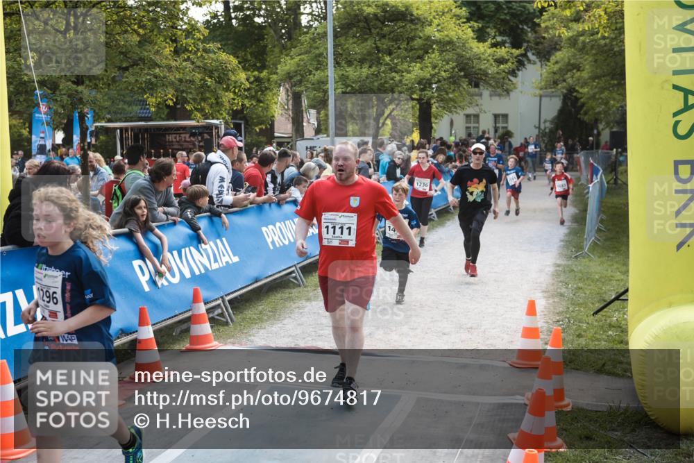 09.05.2026 - Störlauf H.Heesch http://msf.ph/oto/9674817 09.05.2026 14:52:27 Ziel 04824, 95180, 1111, 14, 1296, 1236, 1683 meine-sportfotos.de