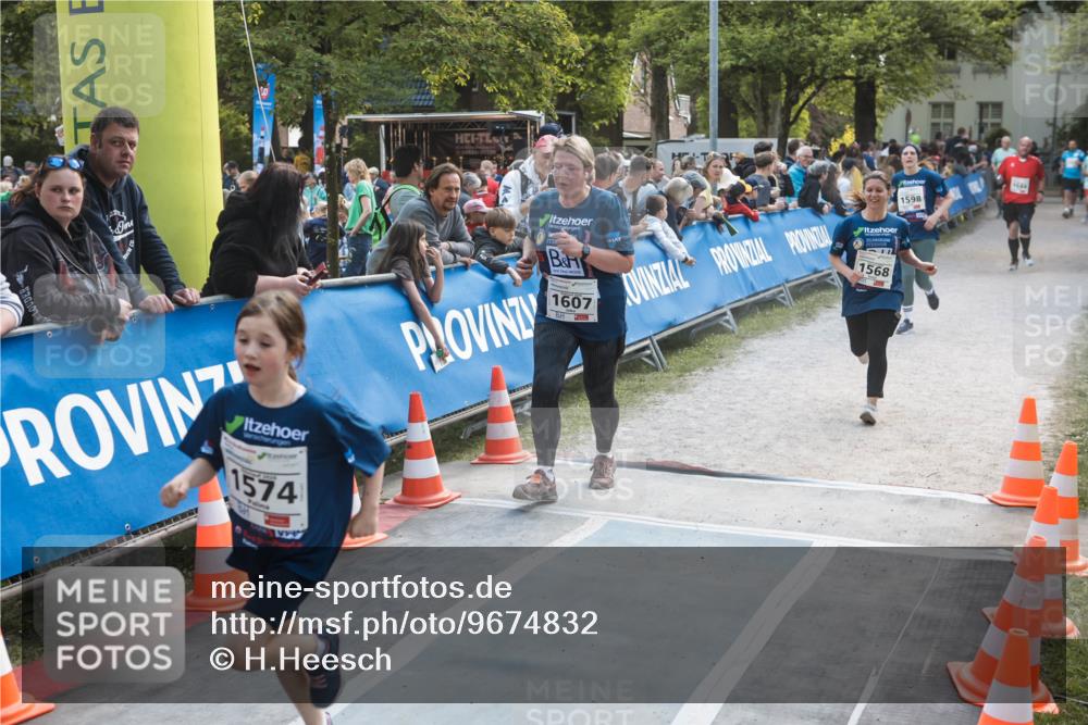 09.05.2026 - Störlauf H.Heesch http://msf.ph/oto/9674832 09.05.2026 14:52:35 Ziel 1574, 1607, 1568, 1598 meine-sportfotos.de