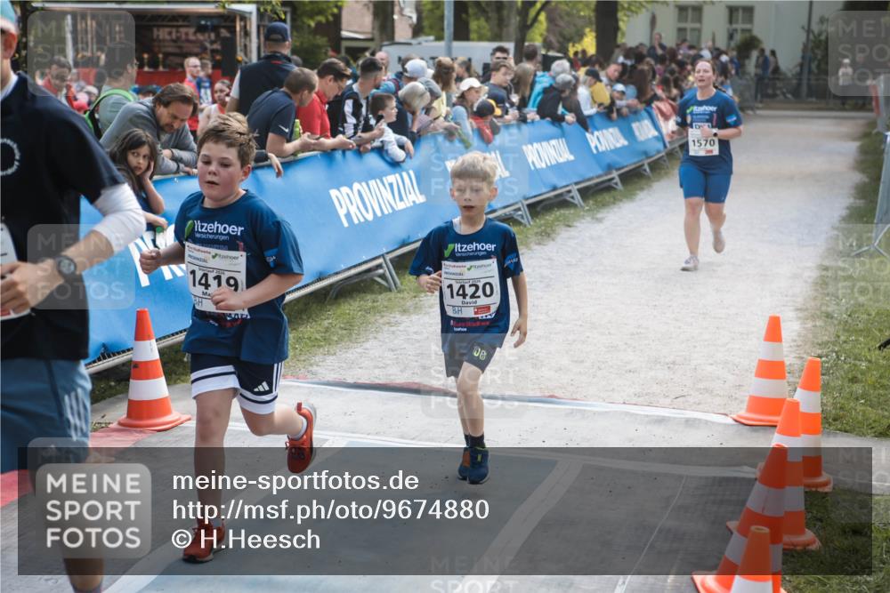 09.05.2026 - Störlauf H.Heesch http://msf.ph/oto/9674880 09.05.2026 14:53:17 Ziel 1419, 1570, 1420, 06 meine-sportfotos.de