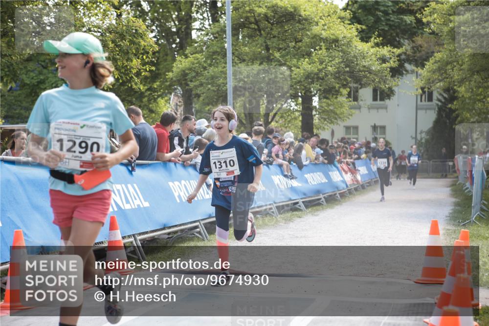 09.05.2026 - Störlauf H.Heesch http://msf.ph/oto/9674930 09.05.2026 14:54:46 Ziel 1290, 1310, 1228 meine-sportfotos.de