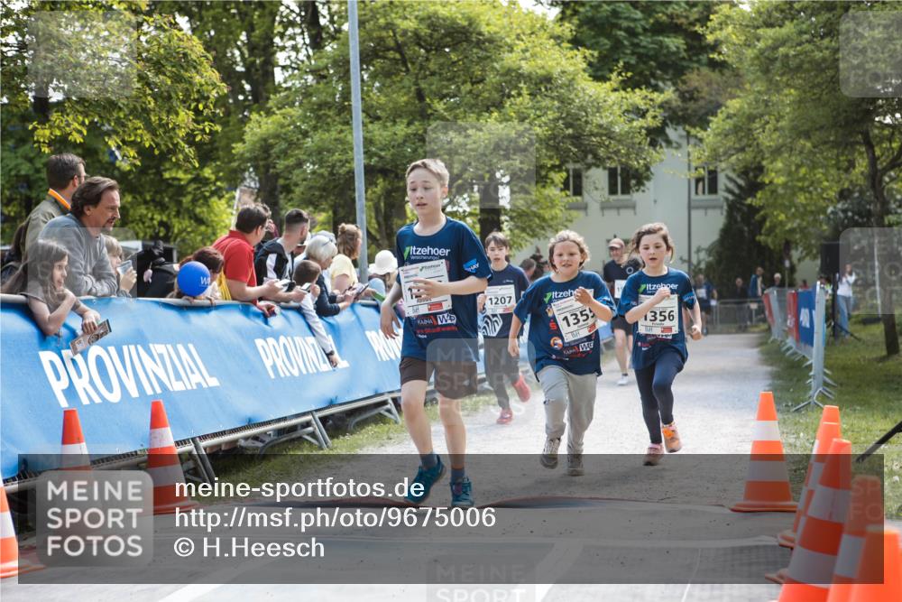 09.05.2026 - Störlauf H.Heesch http://msf.ph/oto/9675006 09.05.2026 14:56:25 Ziel 1207, 1356, 1355 meine-sportfotos.de