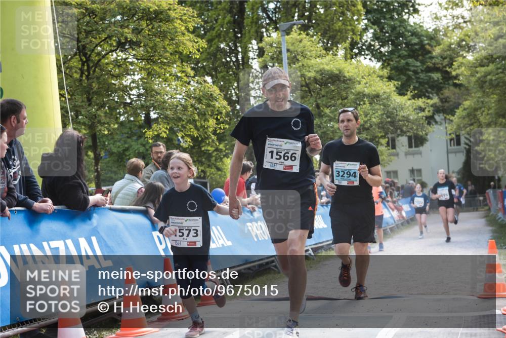 09.05.2026 - Störlauf H.Heesch http://msf.ph/oto/9675015 09.05.2026 14:56:30 Ziel 1566, 573, 3294, 1332 meine-sportfotos.de