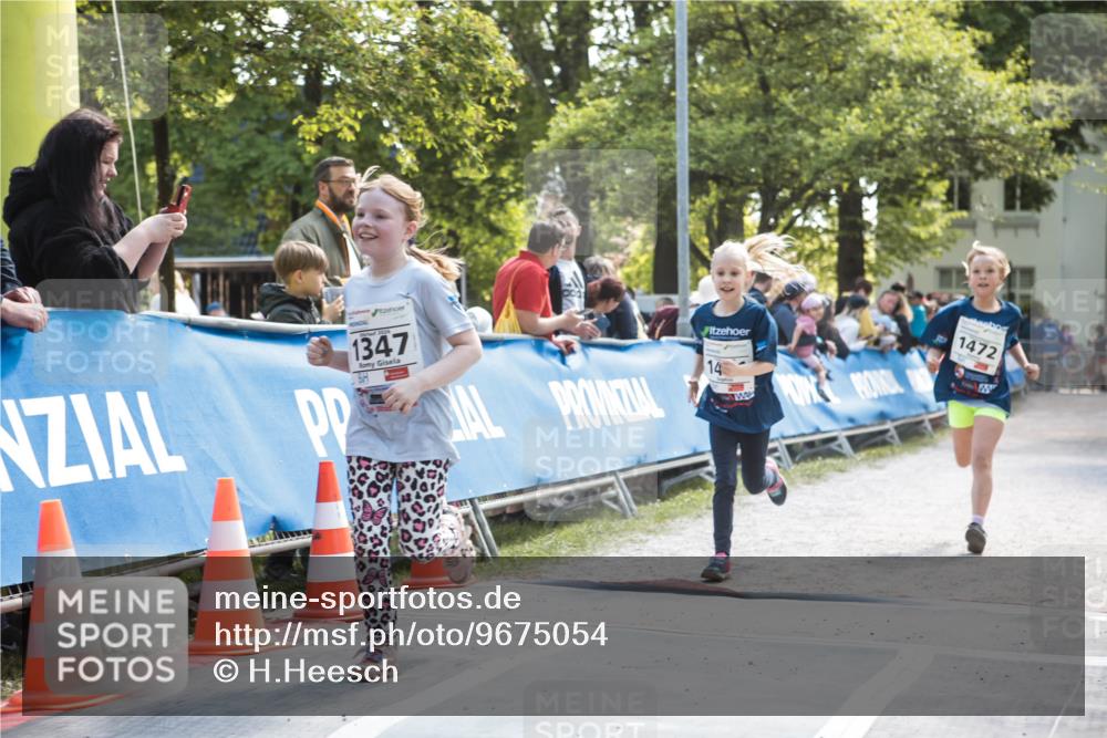 09.05.2026 - Störlauf H.Heesch http://msf.ph/oto/9675054 09.05.2026 14:57:07 Ziel 1347, 14, 1472 meine-sportfotos.de
