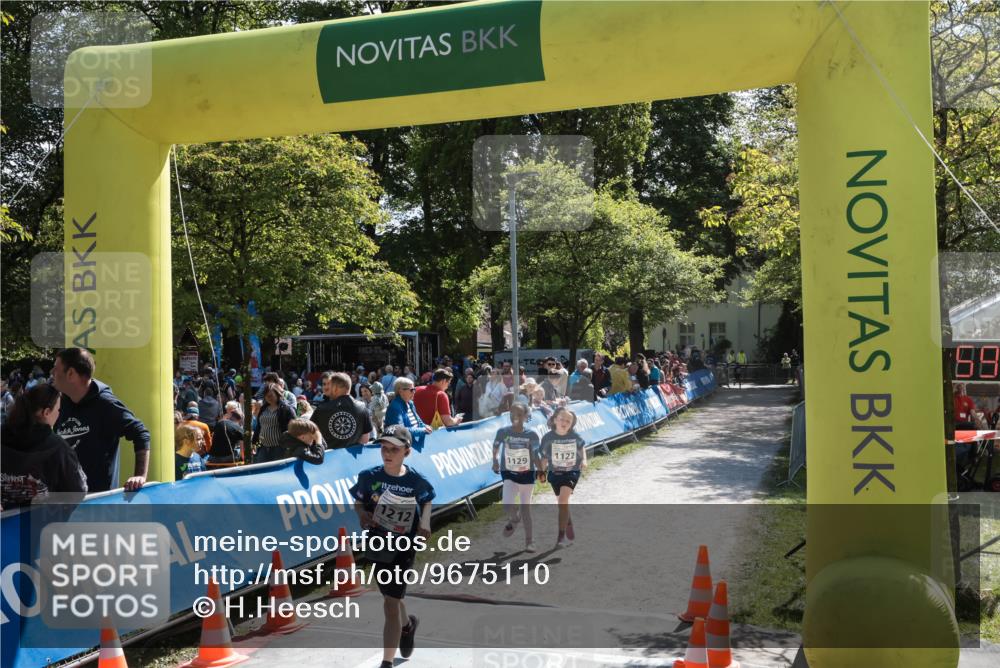 09.05.2026 - Störlauf H.Heesch http://msf.ph/oto/9675110 09.05.2026 15:00:58 Ziel 1212, 1129, 1122 meine-sportfotos.de