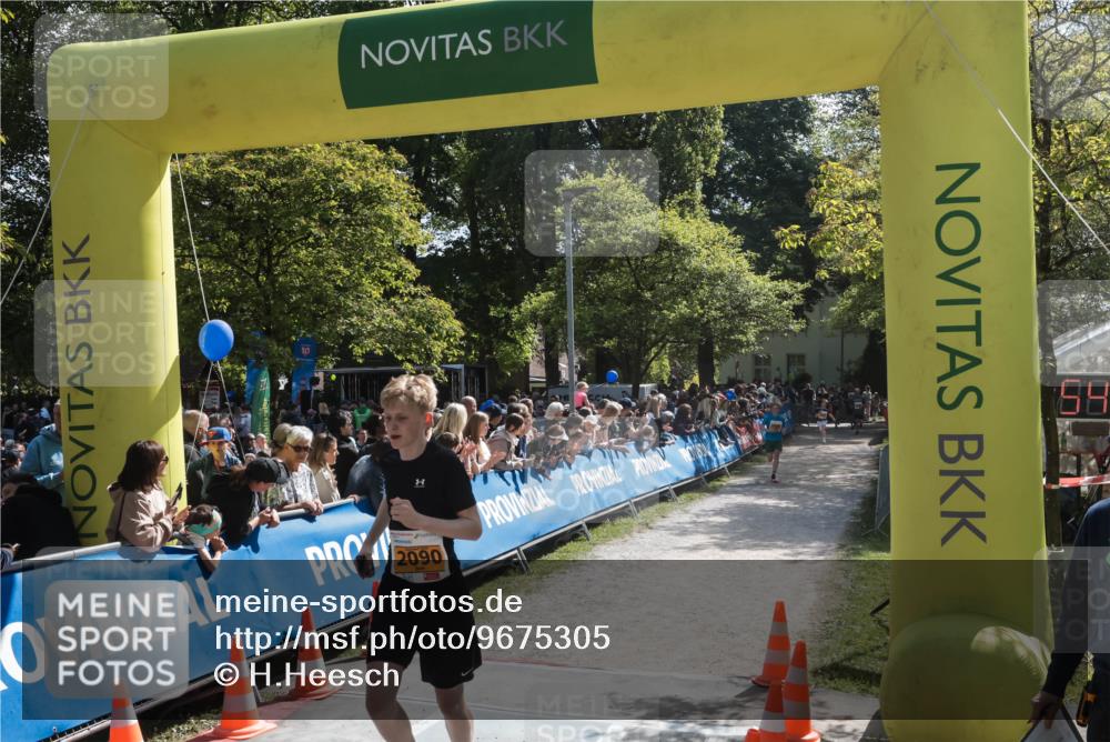 09.05.2026 - Störlauf H.Heesch http://msf.ph/oto/9675305 09.05.2026 15:24:54 Ziel 2090 meine-sportfotos.de