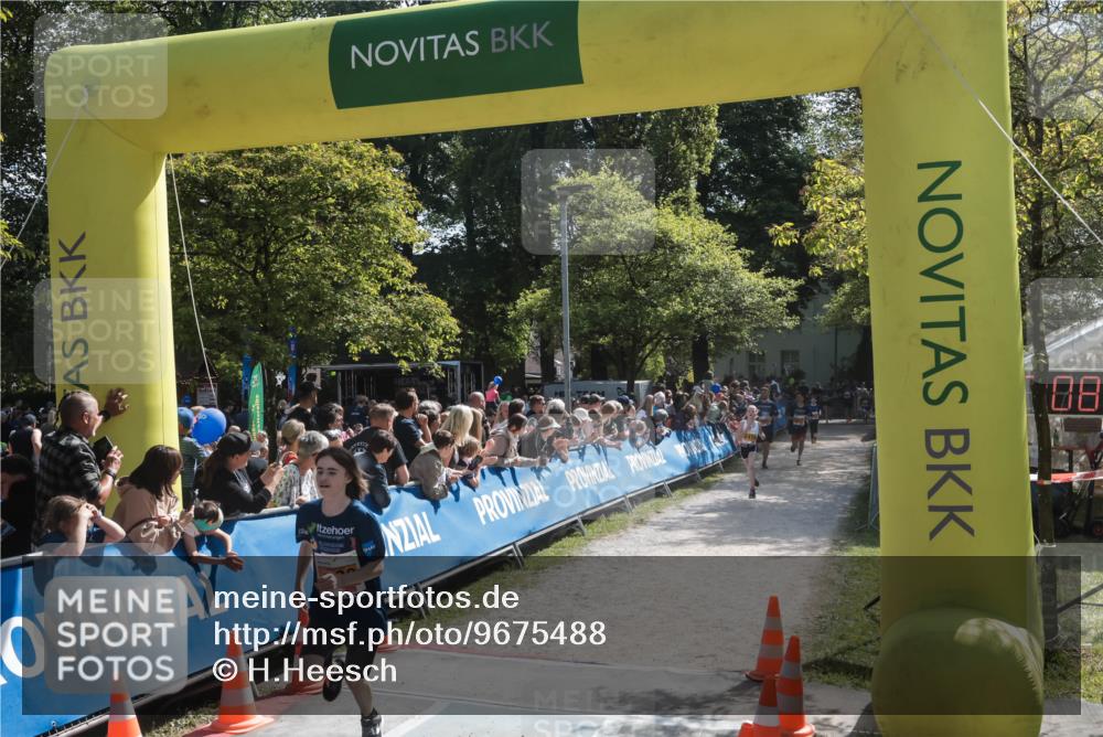 09.05.2026 - Störlauf H.Heesch http://msf.ph/oto/9675488 09.05.2026 15:27:08 Ziel 08 meine-sportfotos.de