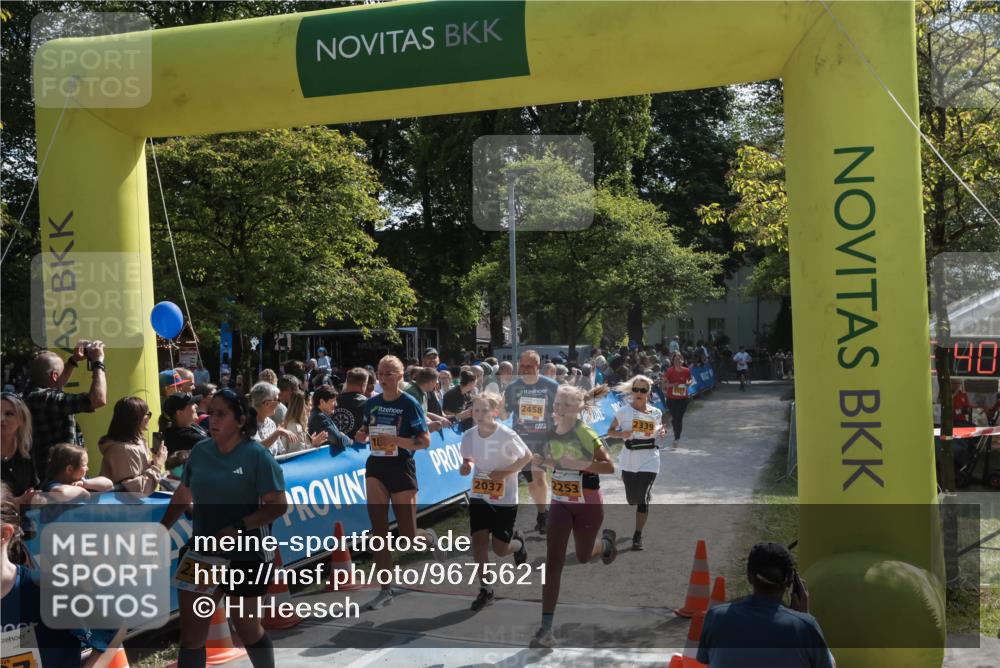 09.05.2026 - Störlauf H.Heesch http://msf.ph/oto/9675621 09.05.2026 15:29:40 Ziel 2311, 2037, 2458, 2253, 80 meine-sportfotos.de