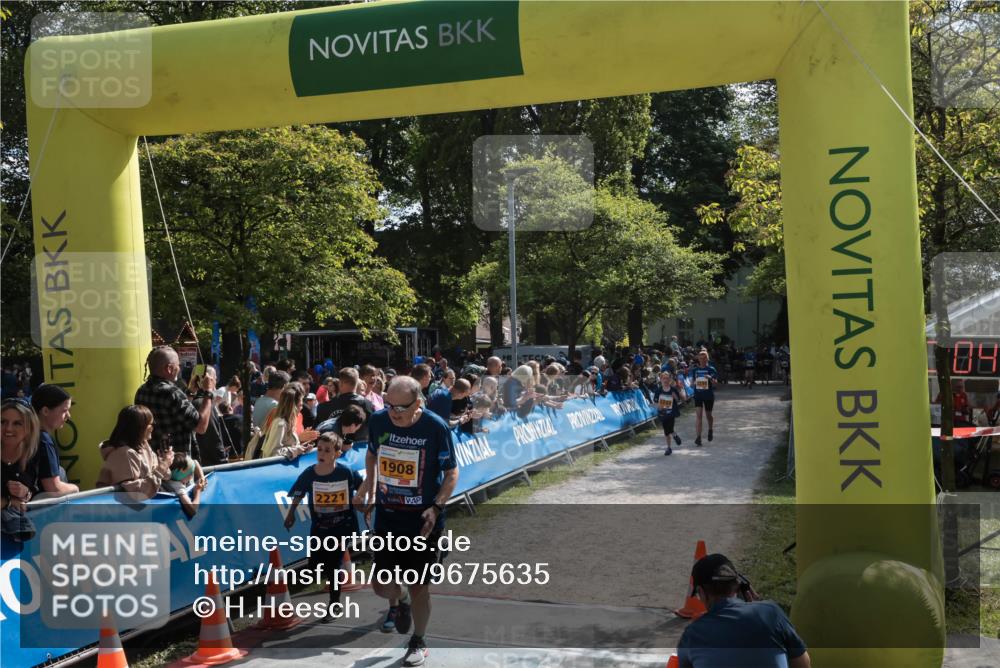 09.05.2026 - Störlauf H.Heesch http://msf.ph/oto/9675635 09.05.2026 15:30:04 Ziel 2221, 1908, 09 meine-sportfotos.de