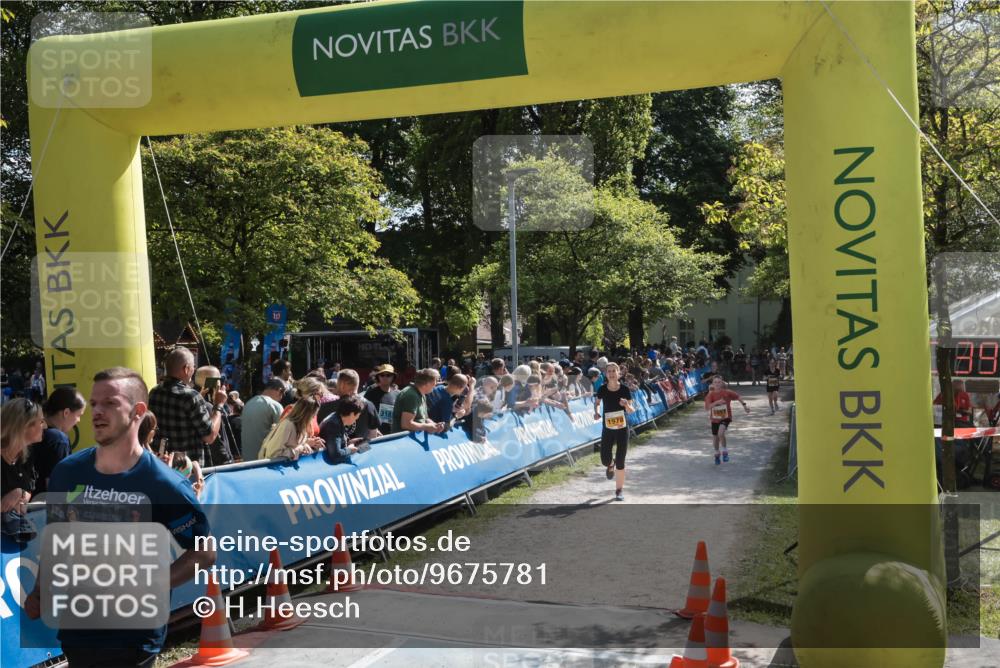 09.05.2026 - Störlauf H.Heesch http://msf.ph/oto/9675781 09.05.2026 15:30:39 Ziel 1910, 1978 meine-sportfotos.de
