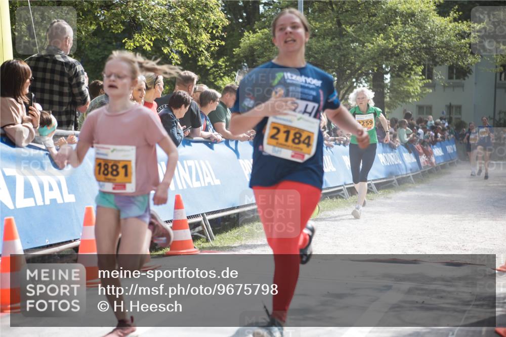 09.05.2026 - Störlauf H.Heesch http://msf.ph/oto/9675798 09.05.2026 15:33:34 Ziel 1881, 2184, 259 meine-sportfotos.de