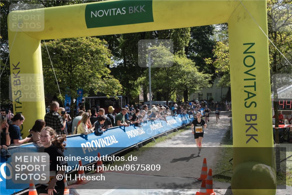 09.05.2026 - Störlauf H.Heesch http://msf.ph/oto/9675809 09.05.2026 15:30:44 Ziel 2019, 9, 204, 2105, 89 meine-sportfotos.de