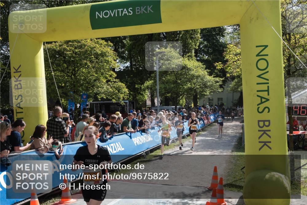 09.05.2026 - Störlauf H.Heesch http://msf.ph/oto/9675822 09.05.2026 15:30:46 Ziel 2105, 2327, 2335 meine-sportfotos.de