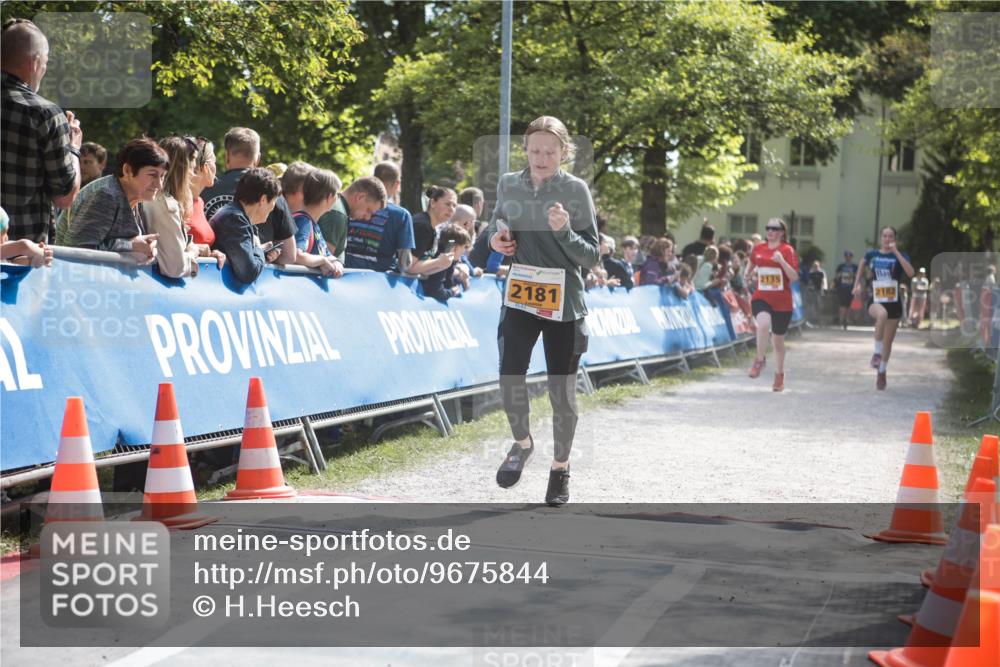 09.05.2026 - Störlauf H.Heesch http://msf.ph/oto/9675844 09.05.2026 15:33:47 Ziel 2181, 2135, 2182 meine-sportfotos.de