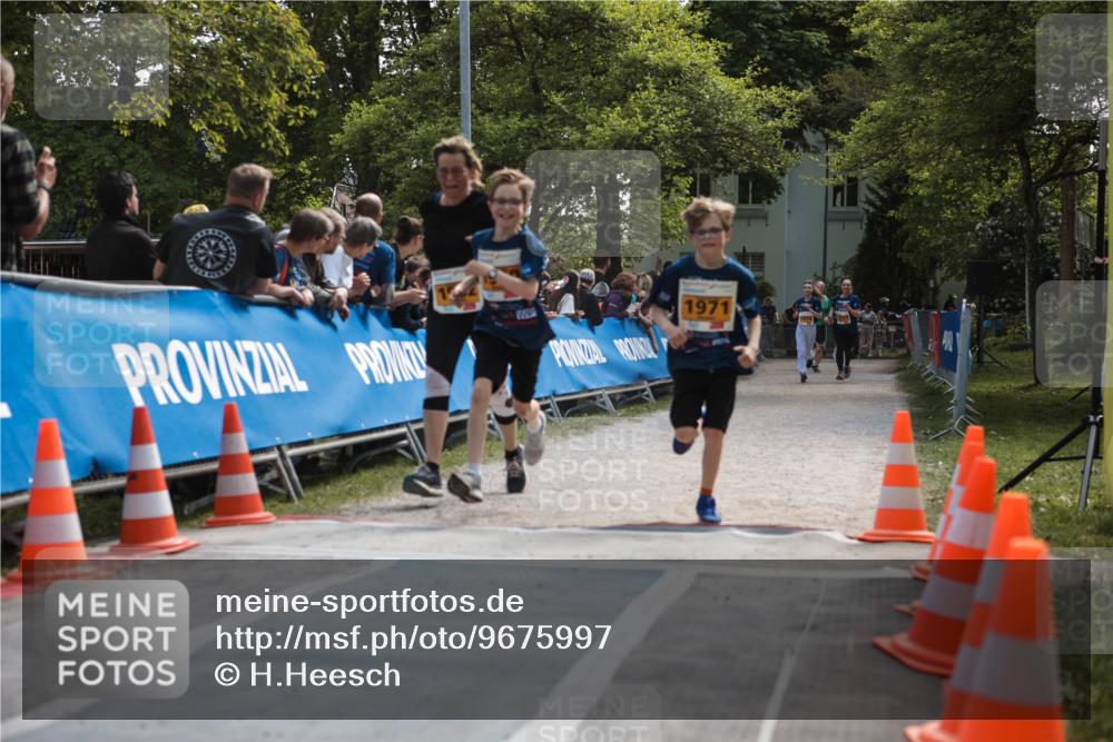 09.05.2026 - Störlauf H.Heesch http://msf.ph/oto/9675997 09.05.2026 15:34:54 Ziel 1971 meine-sportfotos.de