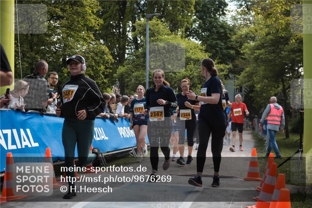 09.05.2026 - Störlauf H.Heesch http://msf.ph/oto/9676269 09.05.2026 15:37:19 Ziel 2487, 2177, 2347, 6, 2344, 2340 meine-sportfotos.de