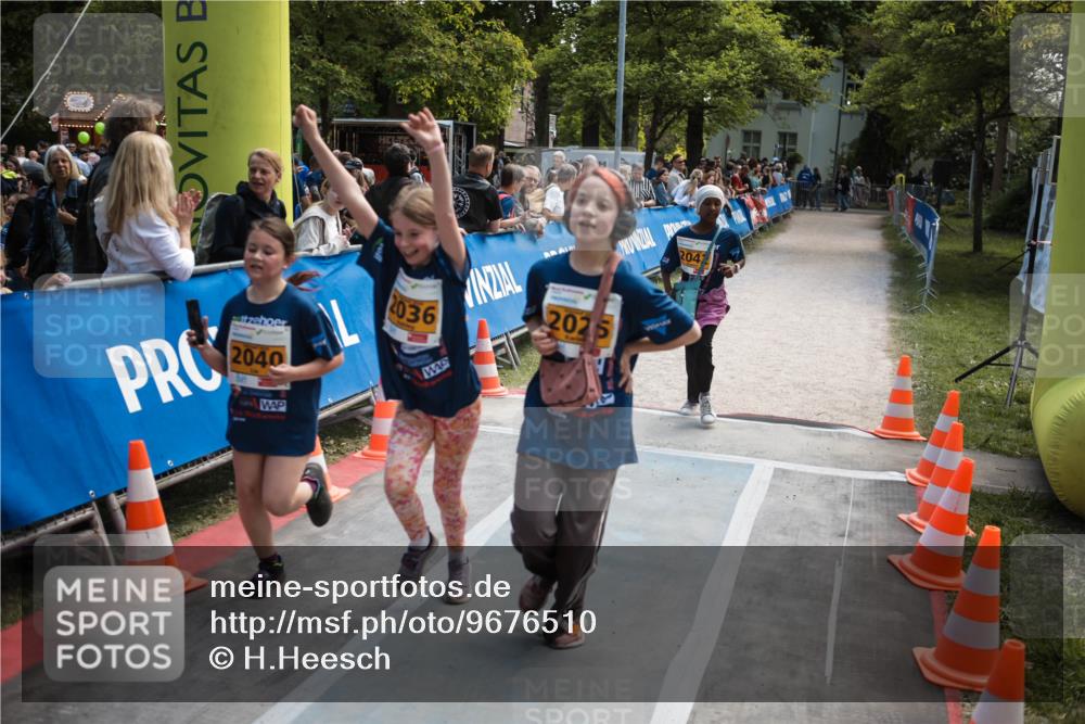 09.05.2026 - Störlauf H.Heesch http://msf.ph/oto/9676510 09.05.2026 15:40:04 Ziel 2040, 2036, 2025, 2042 meine-sportfotos.de