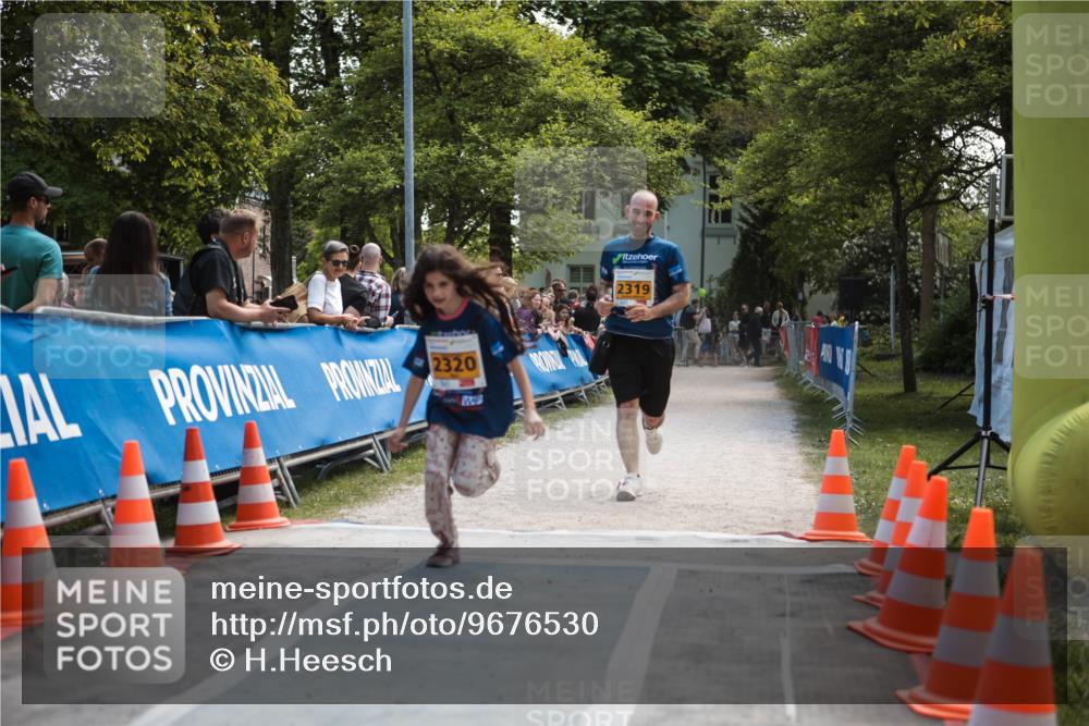 09.05.2026 - Störlauf H.Heesch http://msf.ph/oto/9676530 09.05.2026 15:40:54 Ziel 2320, 17129, 2319 meine-sportfotos.de