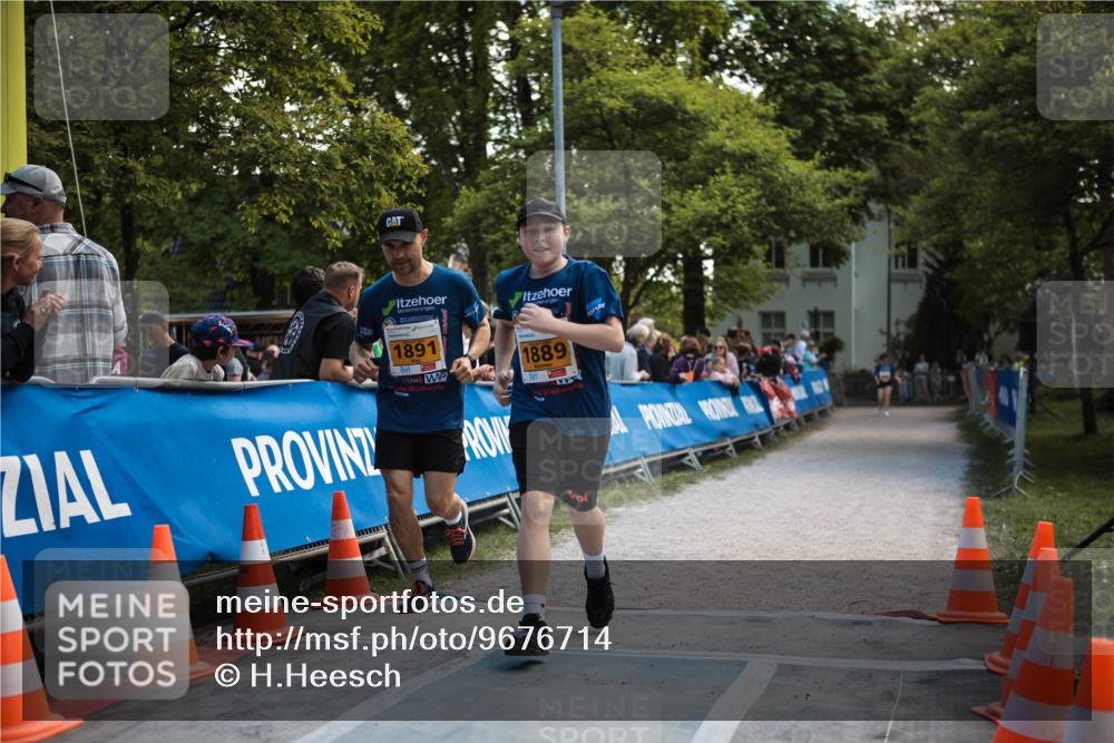 09.05.2026 - Störlauf H.Heesch http://msf.ph/oto/9676714 09.05.2026 15:45:04 Ziel 1891, 1889 meine-sportfotos.de