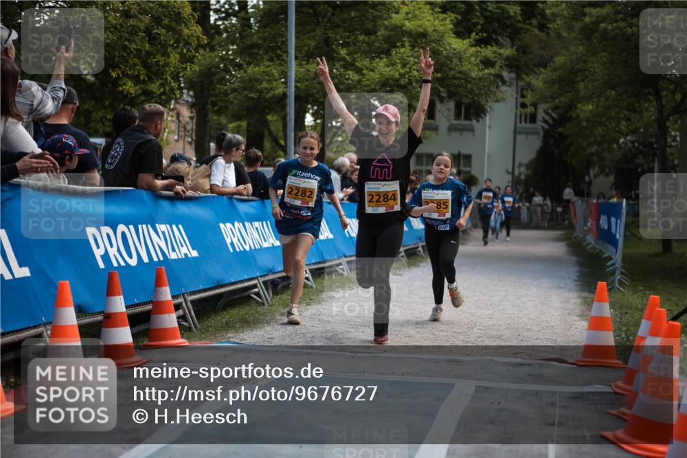 09.05.2026 - Störlauf H.Heesch http://msf.ph/oto/9676727 09.05.2026 15:45:40 Ziel 2282, 2284, 85 meine-sportfotos.de