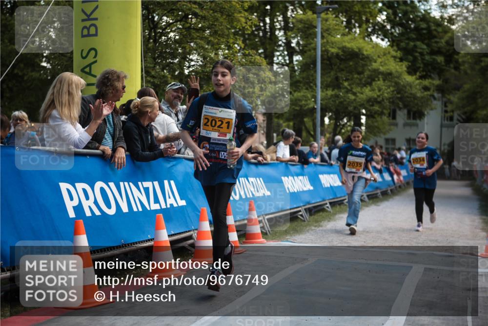 09.05.2026 - Störlauf H.Heesch http://msf.ph/oto/9676749 09.05.2026 15:45:49 Ziel 2021, 2035, 2034 meine-sportfotos.de