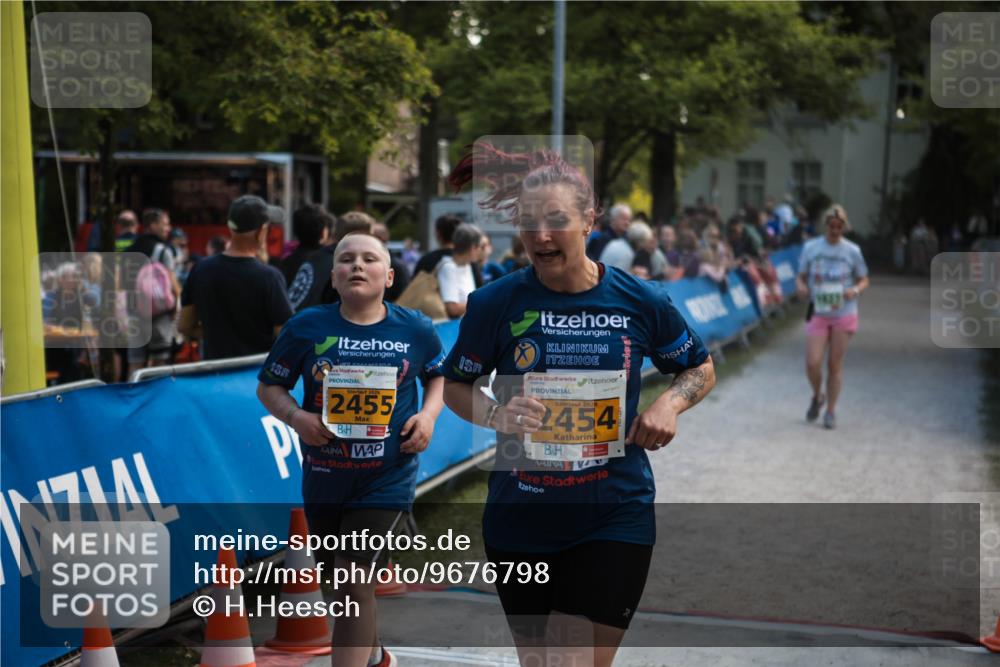 09.05.2026 - Störlauf H.Heesch http://msf.ph/oto/9676798 09.05.2026 15:47:02 Ziel 2026, 2455, 2026, 2454 meine-sportfotos.de