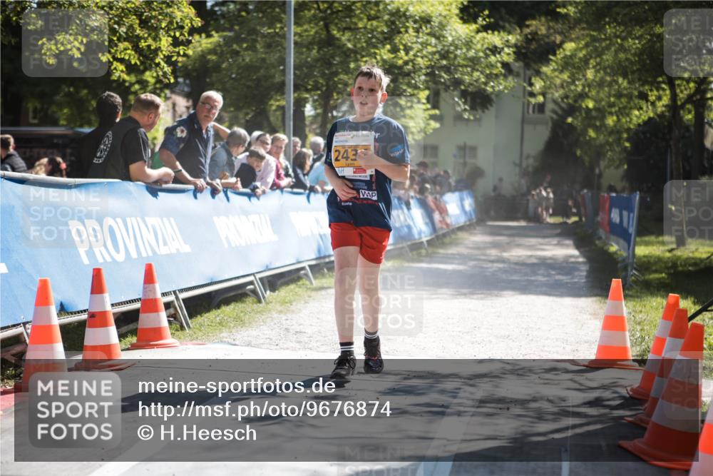 09.05.2026 - Störlauf H.Heesch http://msf.ph/oto/9676874 09.05.2026 15:49:48 Ziel 243 meine-sportfotos.de