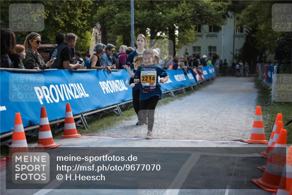 09.05.2026 - Störlauf H.Heesch http://msf.ph/oto/9677070 09.05.2026 15:55:14 Ziel 2214 meine-sportfotos.de