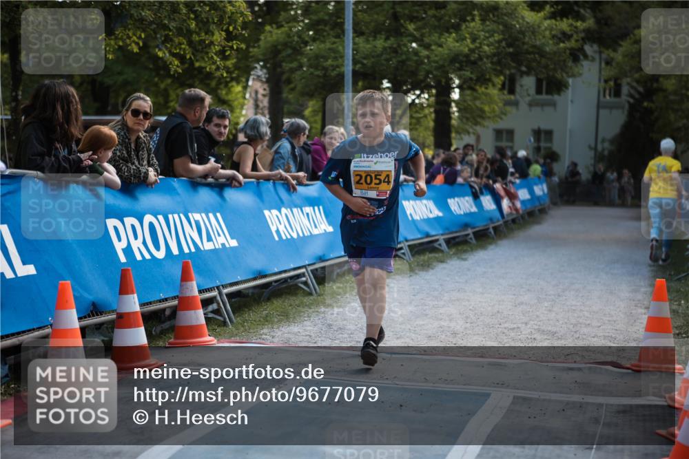 09.05.2026 - Störlauf H.Heesch http://msf.ph/oto/9677079 09.05.2026 15:55:30 Ziel 2054 meine-sportfotos.de