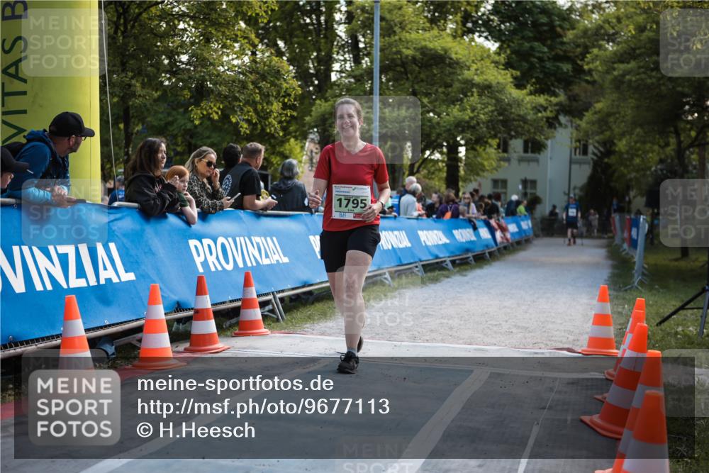 09.05.2026 - Störlauf H.Heesch http://msf.ph/oto/9677113 09.05.2026 15:57:00 Ziel 1795 meine-sportfotos.de