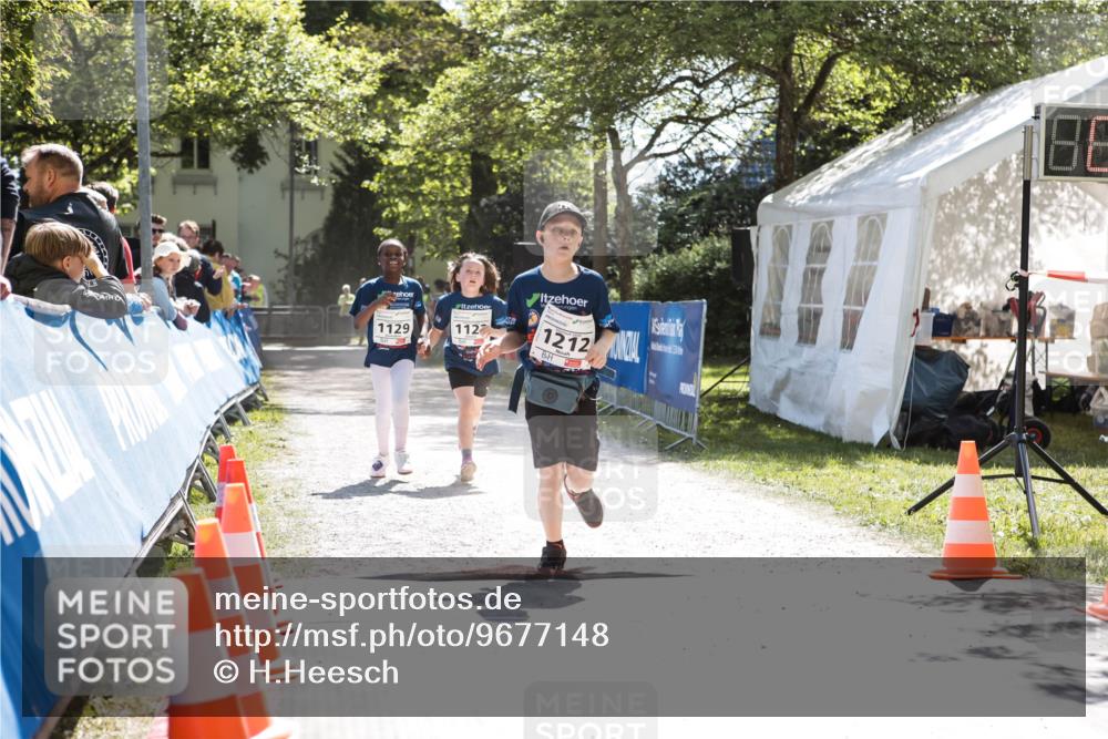 09.05.2026 - Störlauf H.Heesch http://msf.ph/oto/9677148 09.05.2026 15:00:58 Ziel 1129, 1127, 1212 meine-sportfotos.de