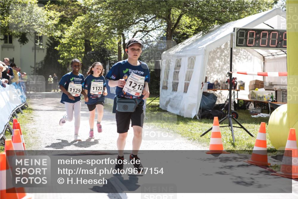 09.05.2026 - Störlauf H.Heesch http://msf.ph/oto/9677154 09.05.2026 15:00:58 Ziel 1129, 1122, 1212, 08, 08, 8 meine-sportfotos.de