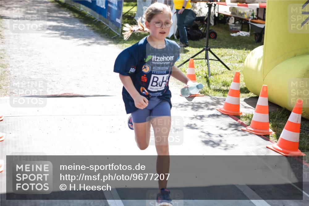 09.05.2026 - Störlauf H.Heesch http://msf.ph/oto/9677207 09.05.2026 15:01:59 Ziel 71 meine-sportfotos.de