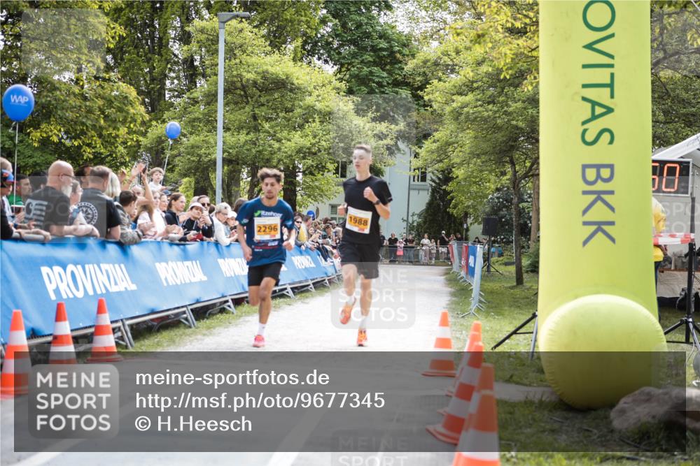 09.05.2026 - Störlauf H.Heesch http://msf.ph/oto/9677345 09.05.2026 15:18:49 Ziel 2296, 1988 meine-sportfotos.de