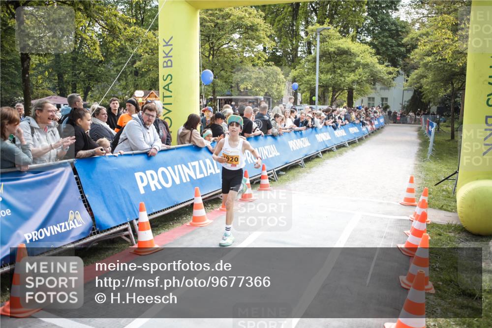 09.05.2026 - Störlauf H.Heesch http://msf.ph/oto/9677366 09.05.2026 15:19:46 Ziel 920 meine-sportfotos.de