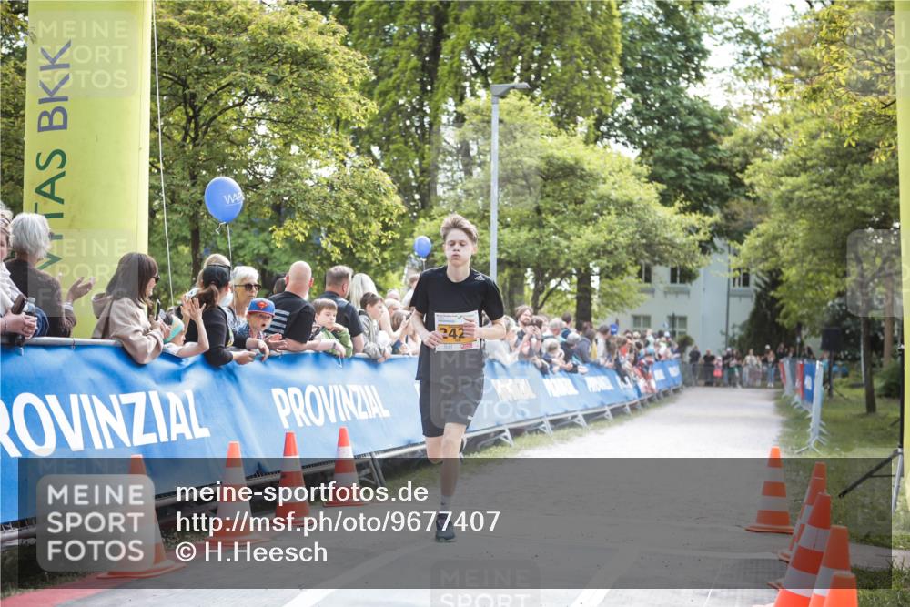 09.05.2026 - Störlauf H.Heesch http://msf.ph/oto/9677407 09.05.2026 15:20:53 Ziel 242 meine-sportfotos.de
