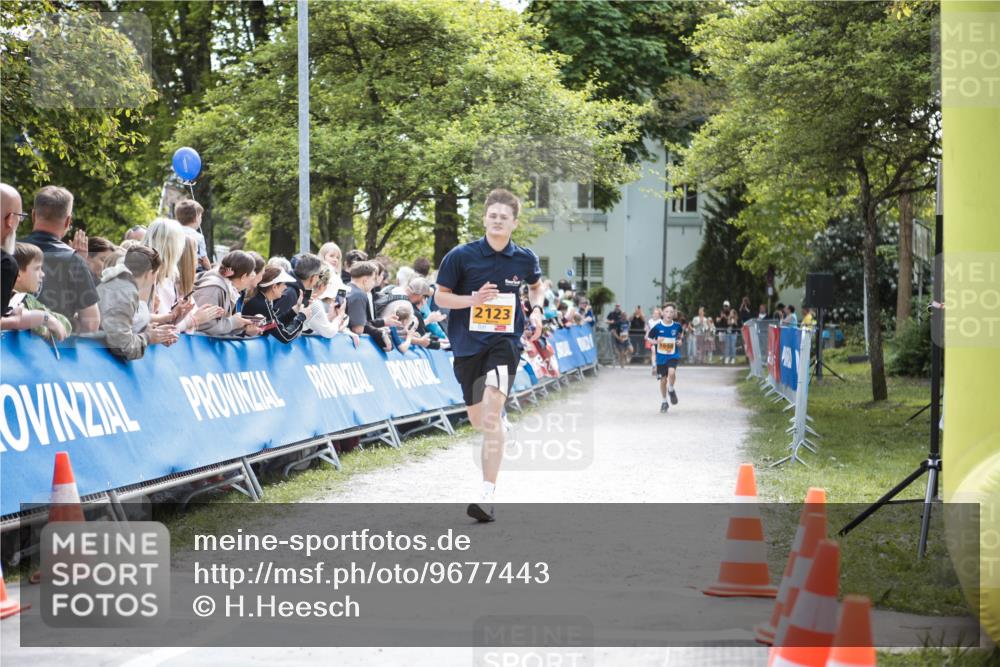 09.05.2026 - Störlauf H.Heesch http://msf.ph/oto/9677443 09.05.2026 15:21:25 Ziel 2123, 1998 meine-sportfotos.de