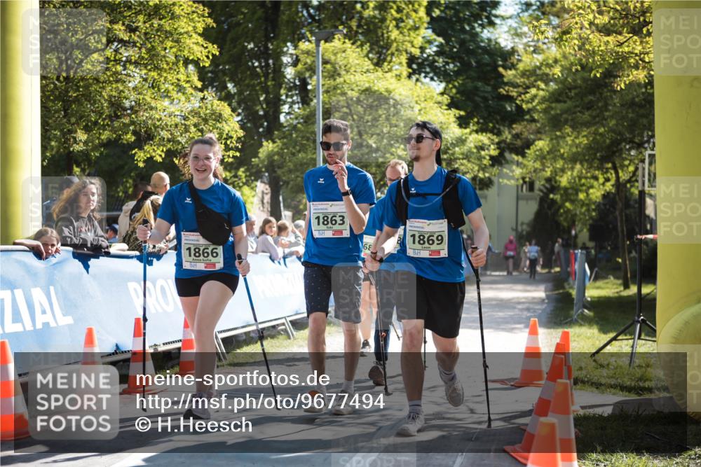 09.05.2026 - Störlauf H.Heesch http://msf.ph/oto/9677494 09.05.2026 16:08:27 Ziel 1866, 1863, 68, 1869 meine-sportfotos.de