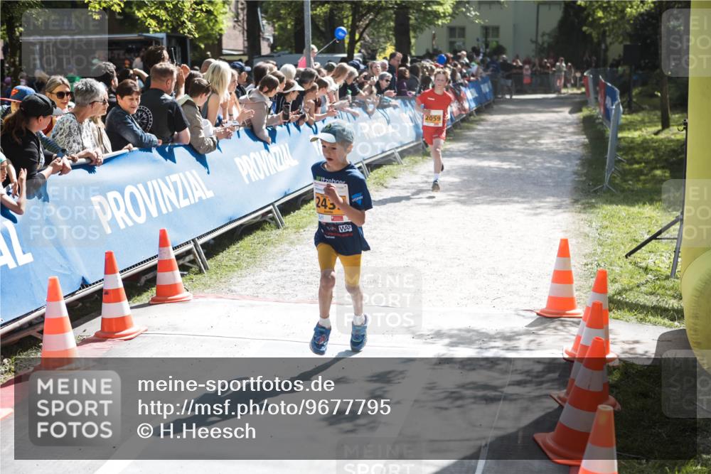 09.05.2026 - Störlauf H.Heesch http://msf.ph/oto/9677795 09.05.2026 15:24:40 Ziel 245, 2059 meine-sportfotos.de