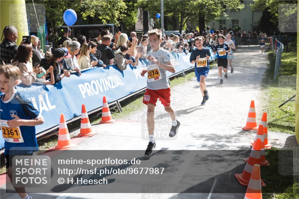 09.05.2026 - Störlauf H.Heesch http://msf.ph/oto/9677987 09.05.2026 15:26:22 Ziel 2074, 2043, 201, 2361, 1000 meine-sportfotos.de
