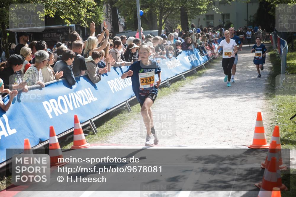 09.05.2026 - Störlauf H.Heesch http://msf.ph/oto/9678081 09.05.2026 15:26:54 Ziel 04823, 95180, 2244, 2268, 1968 meine-sportfotos.de