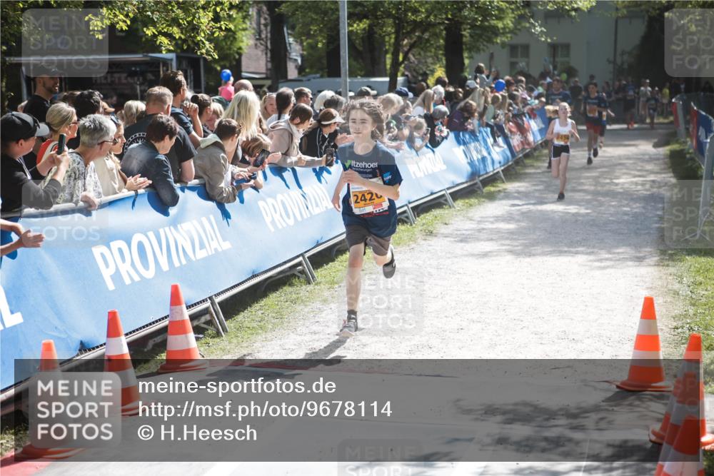 09.05.2026 - Störlauf H.Heesch http://msf.ph/oto/9678114 09.05.2026 15:27:07 Ziel 242 meine-sportfotos.de